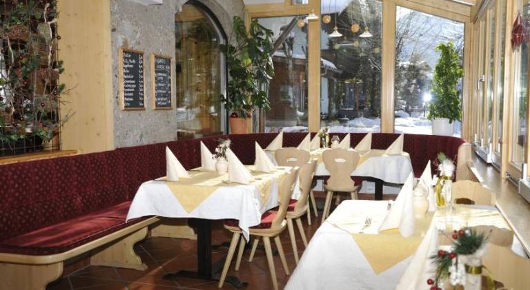 Hotel Alpina — photo 3