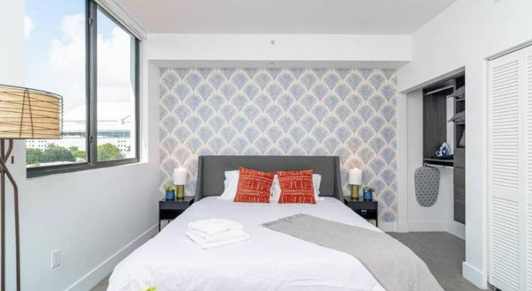 Prime Miami Retreat with King Bed Near Brickell & Marlins Park — photo 2