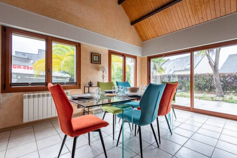 Fully equipped vacation home with terrace, barbecue & yard | Dogs allowed — photo 3