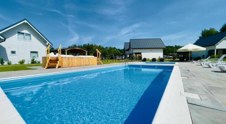 Holiday apartment with pool & jacuzzi in Rewal
