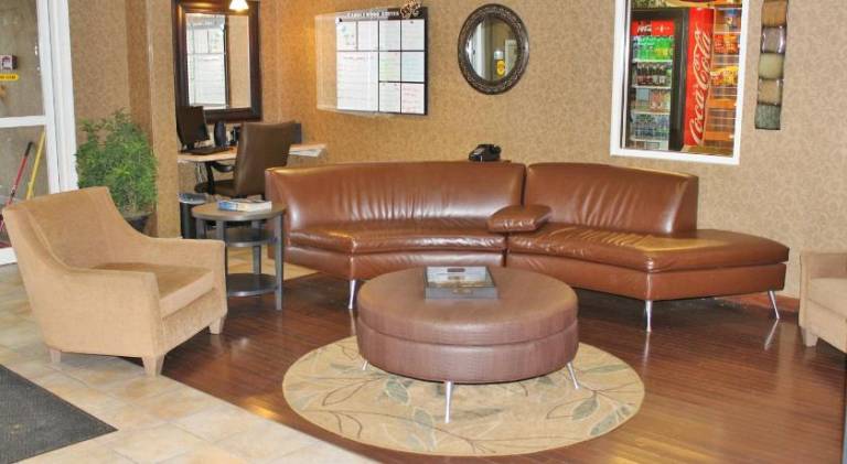 Candlewood Suites Syracuse-Airport By IHG — photo 2