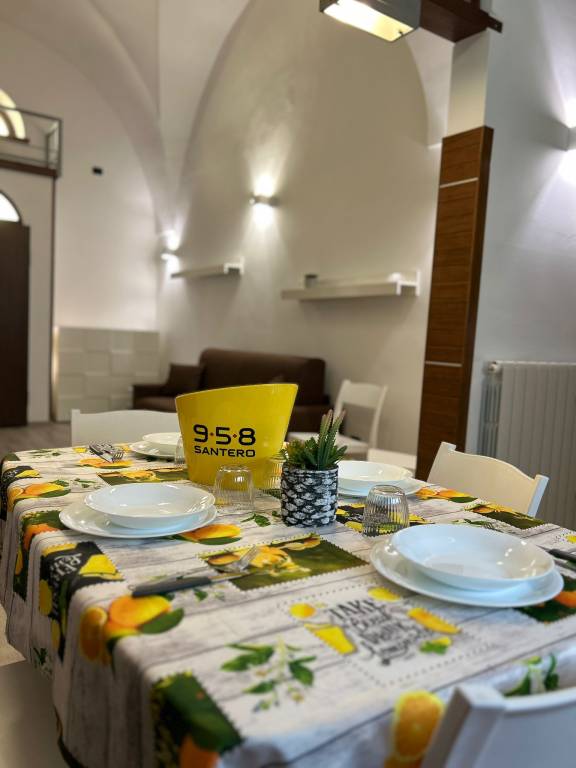 Family-oriented charming rental apartment with barbeque & yard | Garden view | Dogs allowed — photo 5