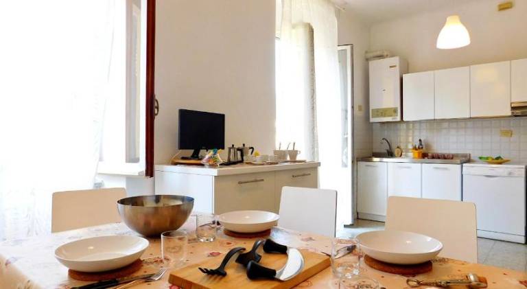 Holiday apartment with 3 rooms for 7 persons — photo 3