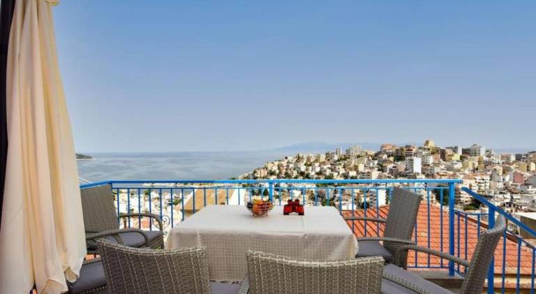 Rental apartment with patio | Dogs allowed in Kavala