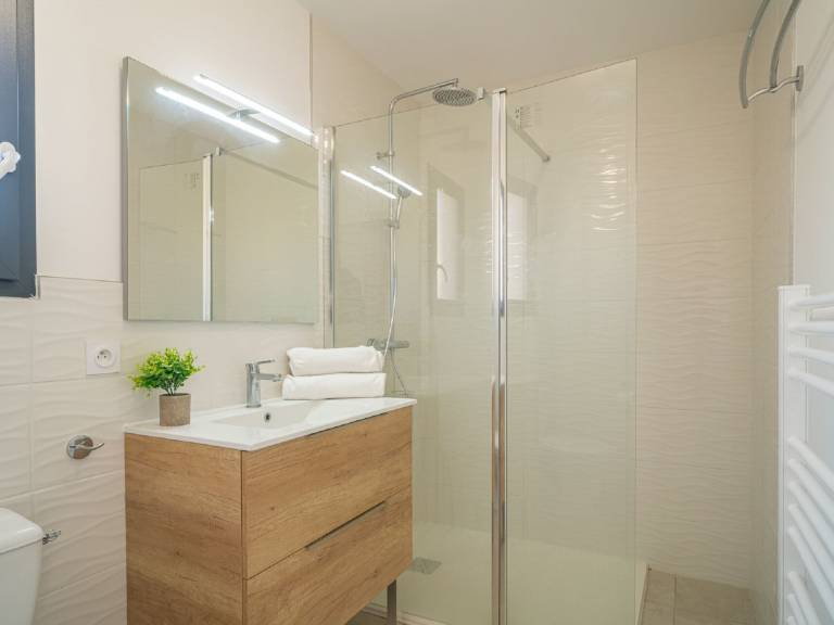 Beautiful vacation home with terrace | Next to the beach | Pets are welcome — photo 4