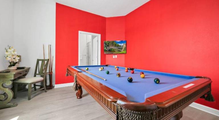 Vacation home with pool in Cham