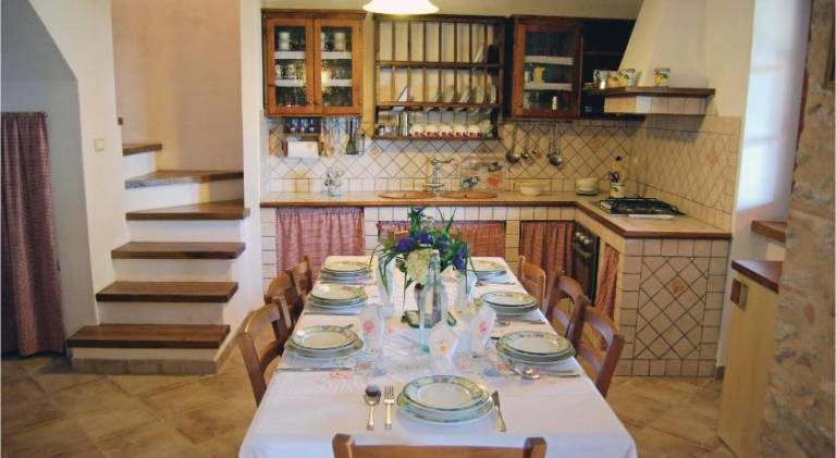 House with garden, private pool & BBQ — photo 2