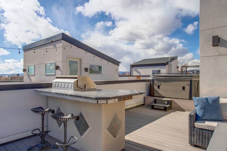 Walk to Bars! LoHi City-View Haven w/ Hot Tub — photo 4
