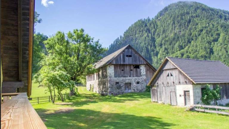 200 m&sup2; Ferienhaus