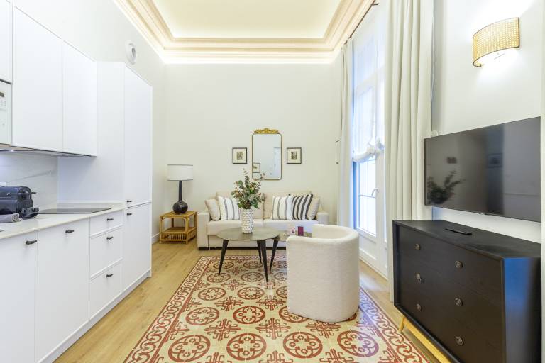 Charming apartment with patio | Close to Alcazaba of Málaga | Pet-friendly — photo 2