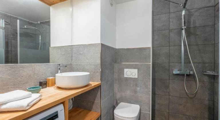 Fully equipped apartment | Suitable for remote work | Pets allowed — photo 2