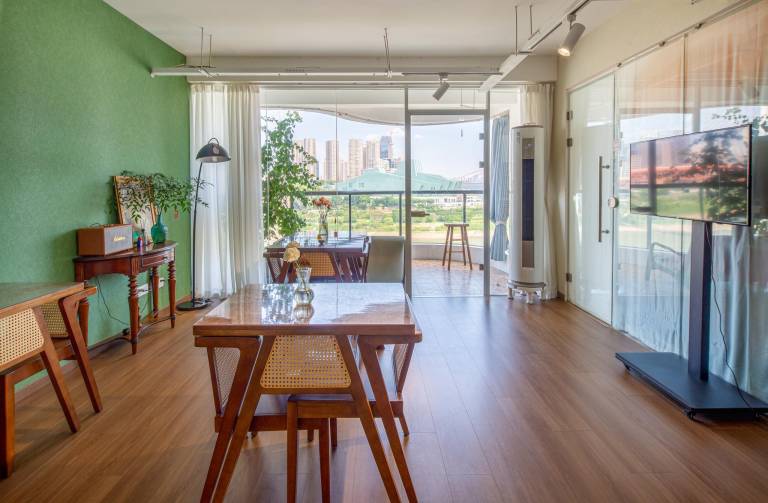 Big rental apartment with terrace | Pets are welcome — photo 3