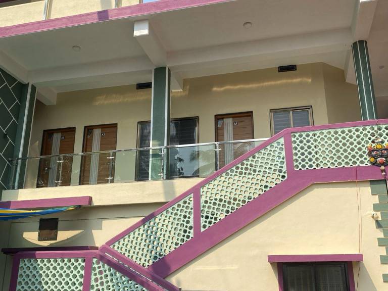 Bed and breakfast  Om Beach