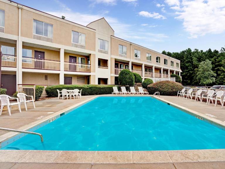 Days Inn by Wyndham Atlanta/Southlake/Morrow — photo 2