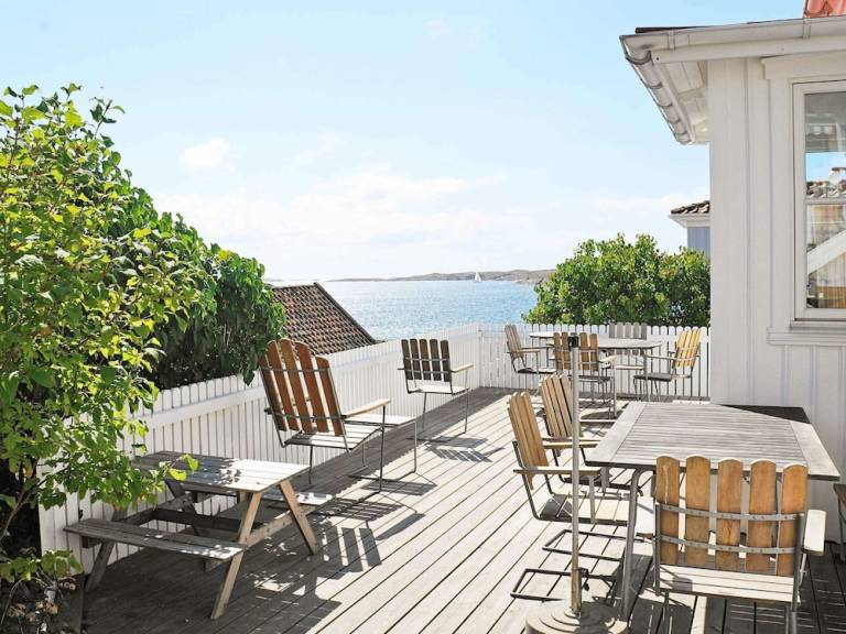 Feriehus  Ellös