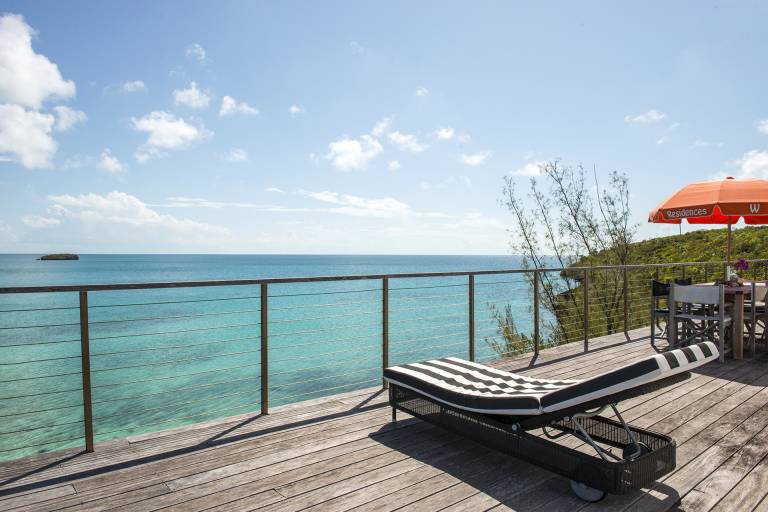 dom  Central Eleuthera