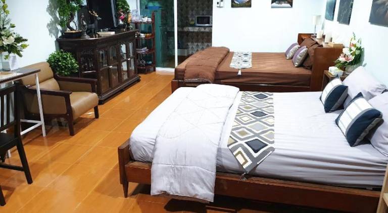 Bed & Breakfast Talat Bang Khen