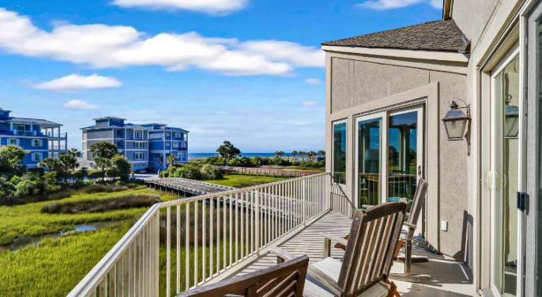 Vacation home with pool | Perfect for remote work — photo 5