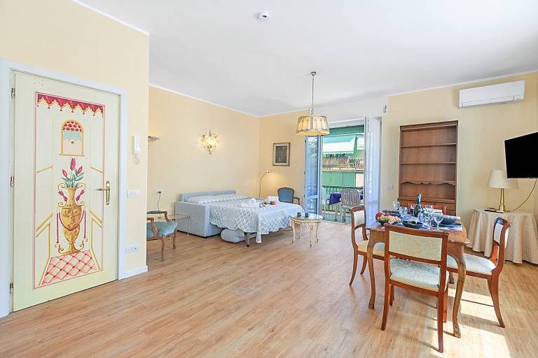 Holiday apartment with 1 room for 4 persons — photo 2