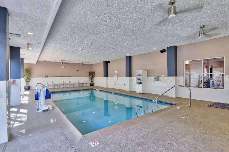 Country Inn & Suites by Radisson, Ocala Southwest — photo 5