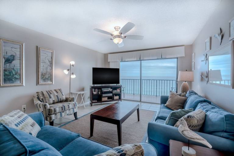 Condo Treasure Island