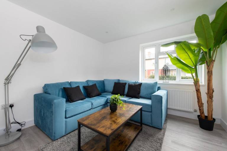 House with 4 rooms for 7 persons in Cheltenham