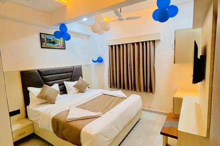 Hotel hill top