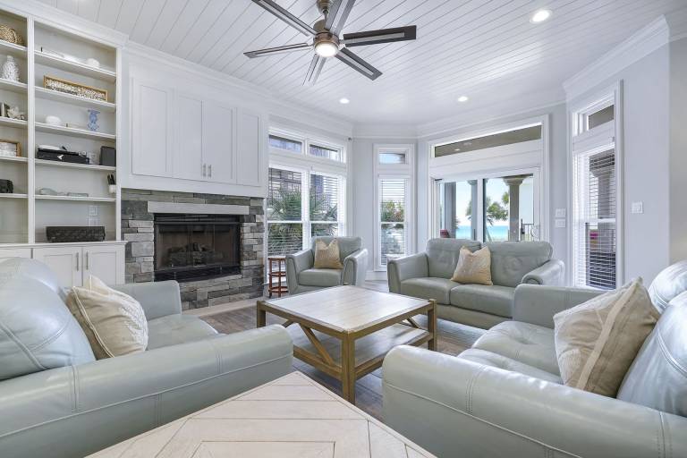 House with BBQ & private pool | Water view — photo 4