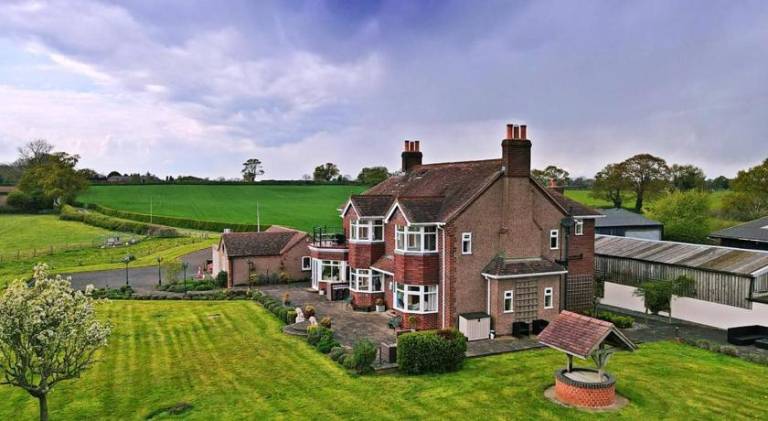 The Moorhead Bed & Breakfast
