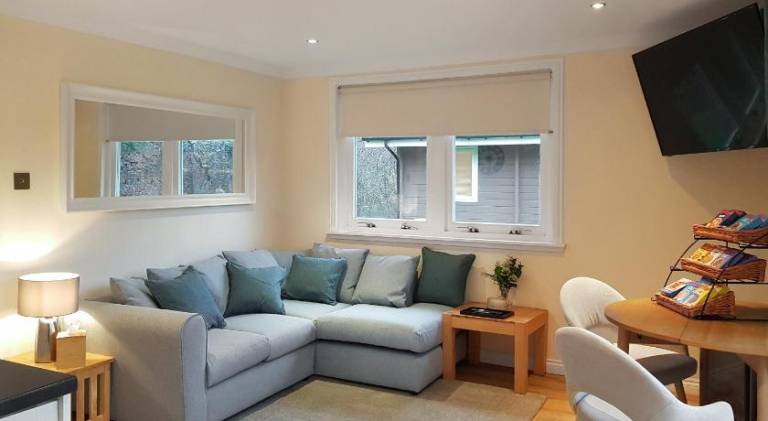 Vacation home with hot tub in Helensburgh