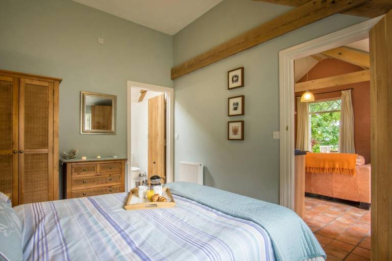 Family-oriented cottage with yard & terrace | Pets allowed — photo 4