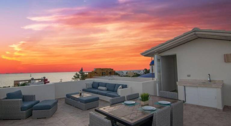 260 m&sup2; Villa