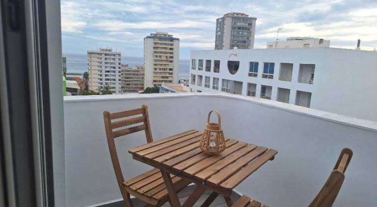 Cool living Quarteira, 2 bedroom with ocean view in Loulé