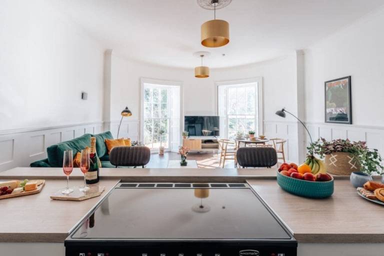 Condo Corstorphine