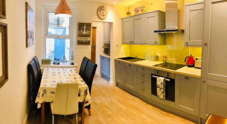House with 3 rooms for 5 persons — photo 4
