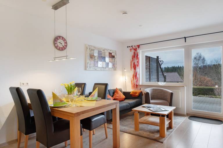 Apartment 'Hochfirst, 57qm' with Private Terrace, Shared Garden and Wi-Fi in Lenzkirch