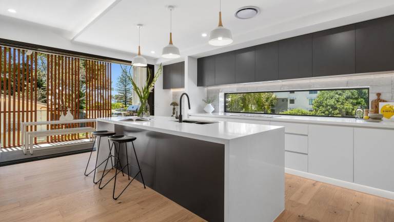 House Kingscliff