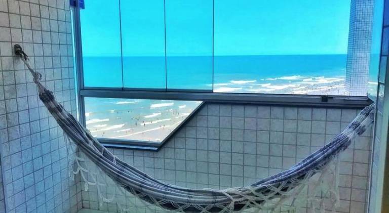 Apartment with 2 rooms for 8 persons in Praia Grande