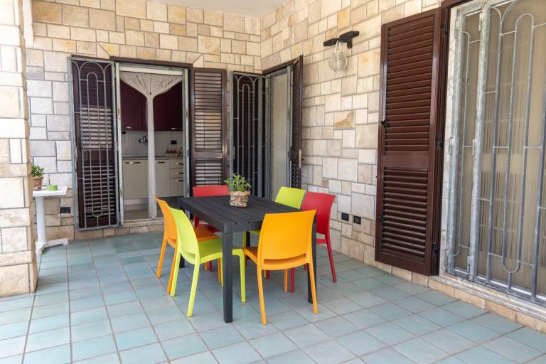 Villa with BBQ, patio & garden | Beach view — photo 4
