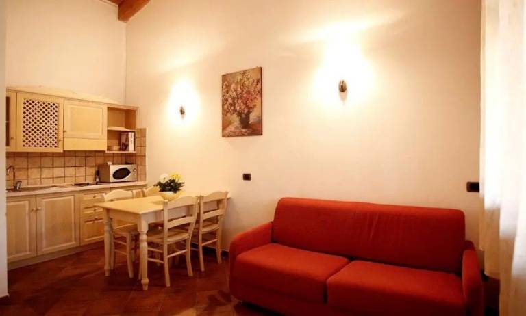 Rental apartment with terrace & pool — photo 4