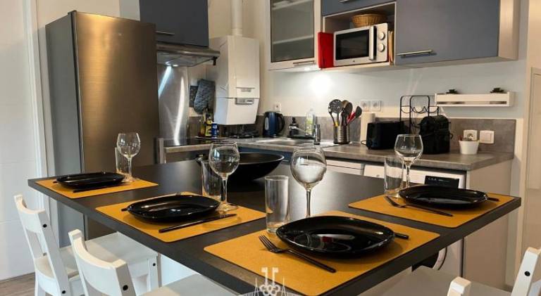 Apartment with 2 rooms for 4 persons — photo 4