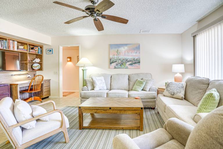 Walk to Golf Course 55 Plus Home in Sun City West