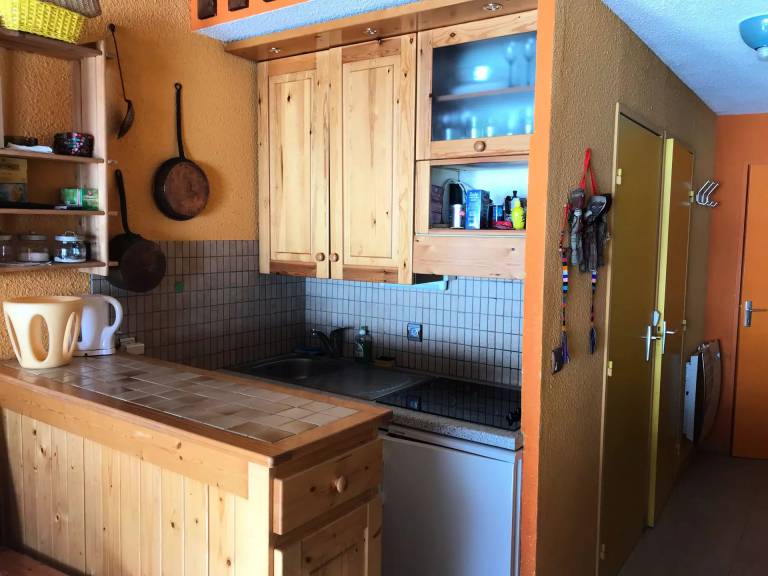Rental apartment with 2 rooms for 6 persons — photo 3