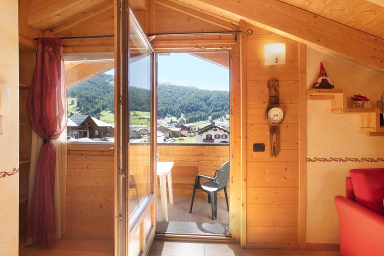 Holiday apartment with barbeque | Mountain view in Livigno