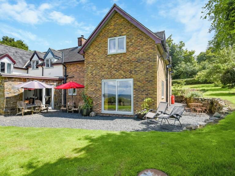 House  Hope Bagot
