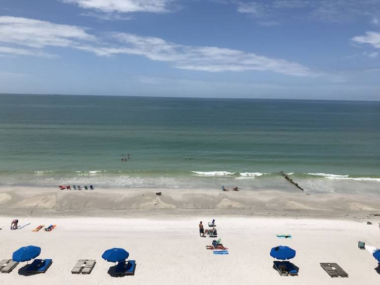 Condo North Redington Beach
