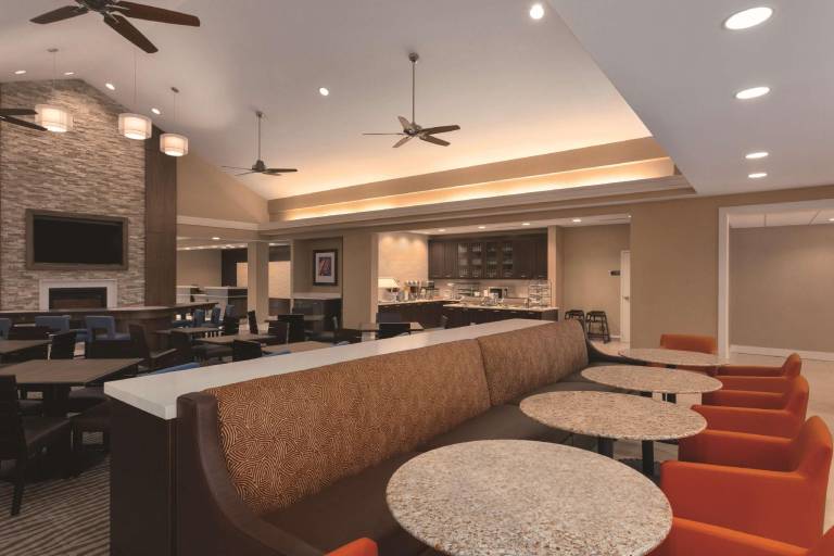 Homewood Suites by Hilton Atlanta Airport North — photo 3
