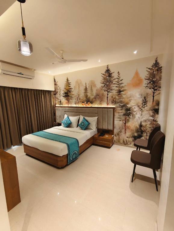 Hotel Sai Seeta Palace in Rahata