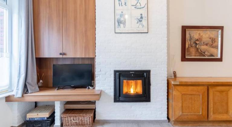 House with 4 rooms for 13 persons in Bruges