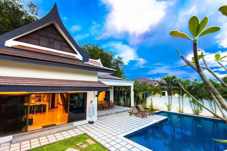 Villa  Kata Beach